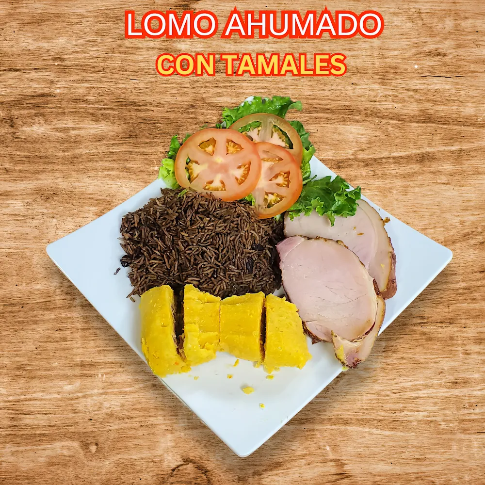 Lomo Ahumado Y Tamales Platillo
